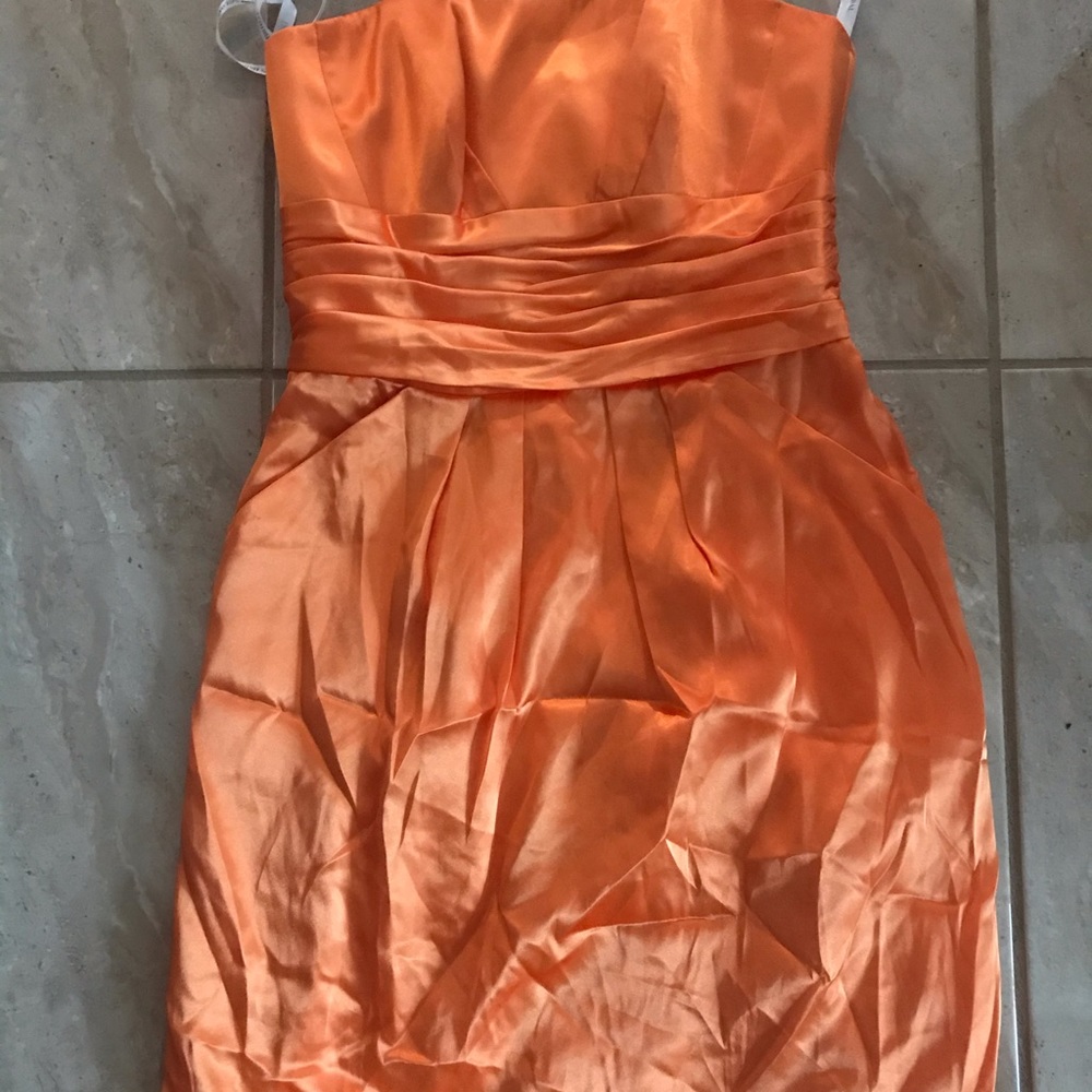 Orange 🍊 satin dress with pockets